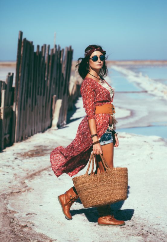 modèle de style bohème chic